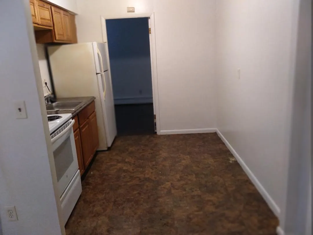3725 Dina Avenue - 3 — Photo 3