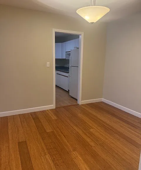 527 W Eastman St #1C — Photo 12