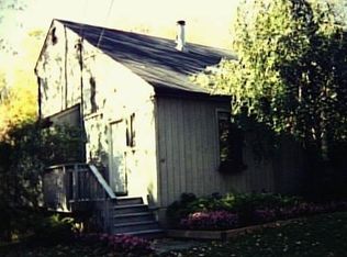 40 Taagan Point Dr, Danbury, CT 06811