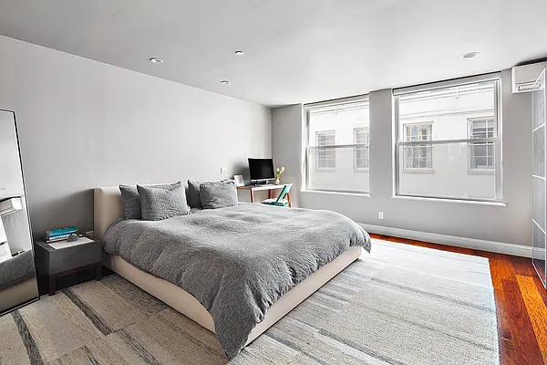 Rented by Compass | media 14