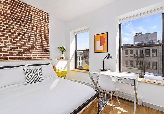 5th image of 635 Sterling Pl #3C