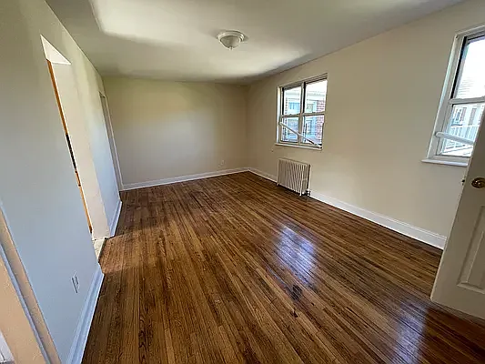 Rented by Queens Apartments Realty LLC | media 3