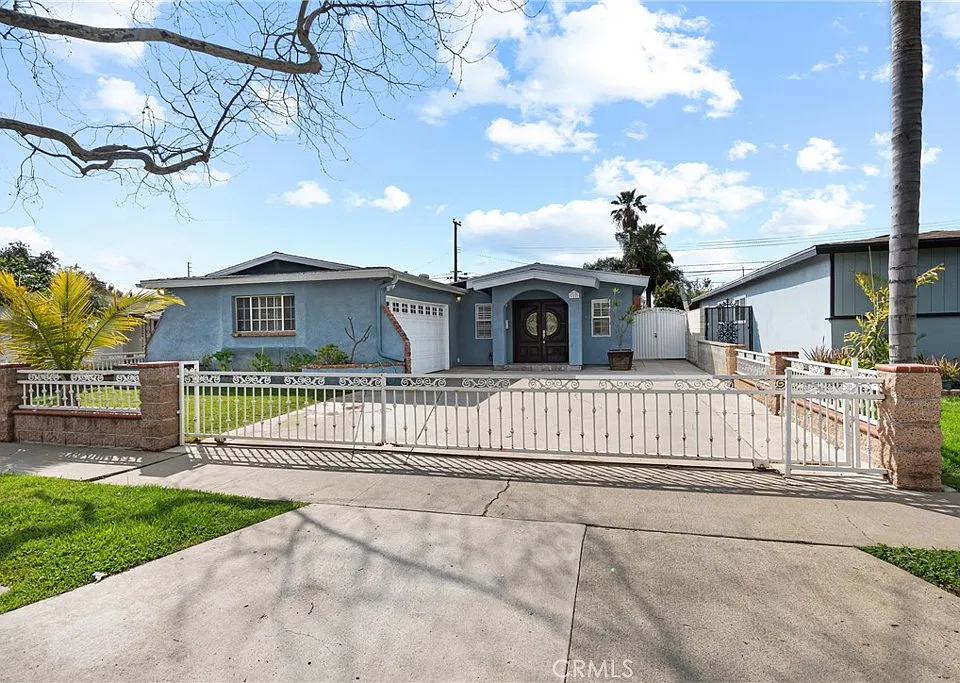 722 Sherry Ln