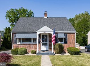 1209 W James St, Norristown, PA 19401