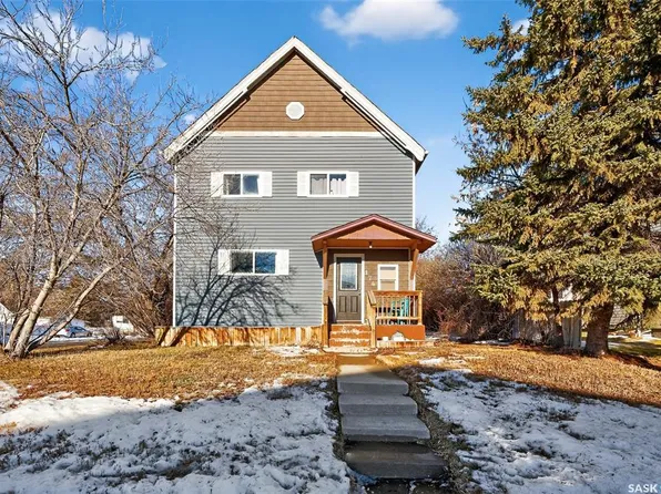 174 Ominica STREET W, Moose Jaw, SK S6H 1X2