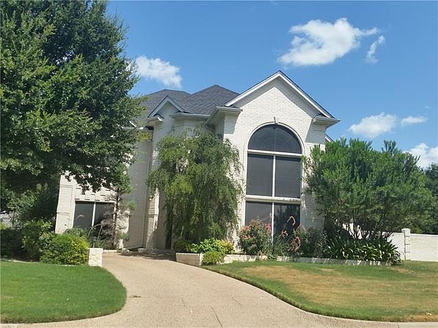 1st image of 6301 Meadows West Dr