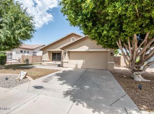 330 E Constitution Dr, Gilbert, AZ 85296
