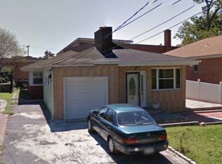 24 Sunlight Hl, Yonkers, NY 10704