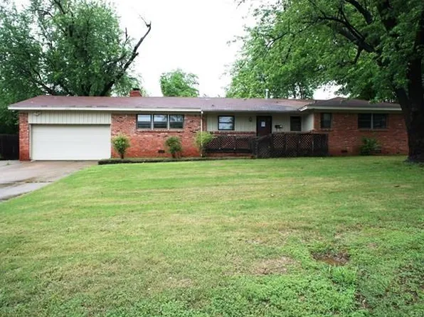 2425 E 54th St S, Tulsa, OK 74105