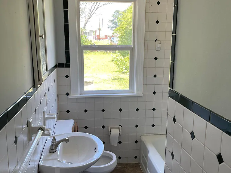309 Koch Ave — Photo 3