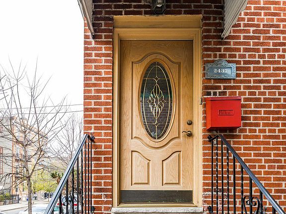 2nd image of 2437 43rd St