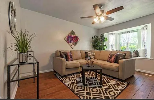 2706 Conrad Ave #1 Photo 1