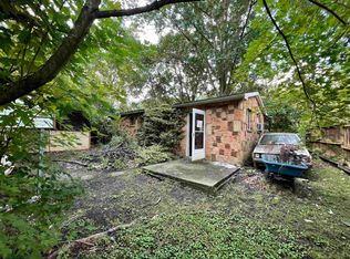 1296 Rivershore Dr, Fairmont, WV 26554