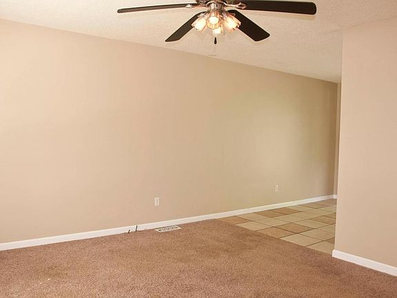 5th image of 6804 Ellesmere Dr