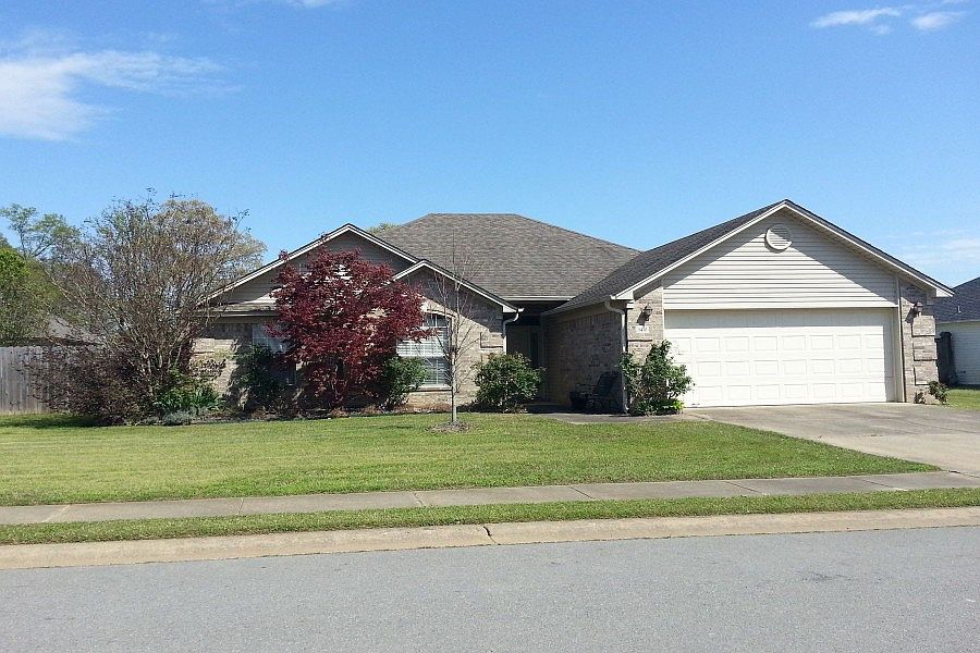 1st image of 3410 Lacross Dr