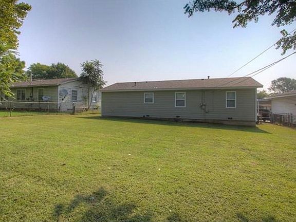 2nd image of 4830 S Lawton Ave
