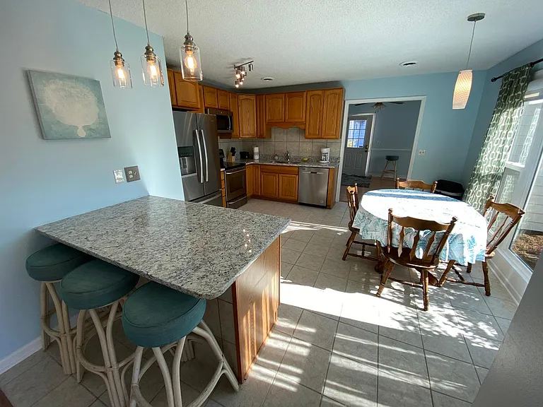 6703 Low Bush Ct — Photo 4