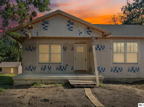 1135 Furnas Ave, Lincoln, NE 68521