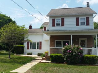 42 Franklin St, Weatherly, PA 18255