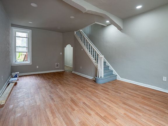 3rd image of 2749 N Croskey St