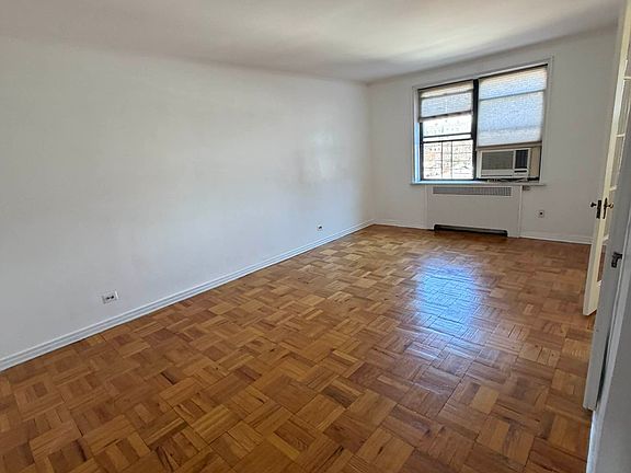 3rd image of 6433 99th St APT 5