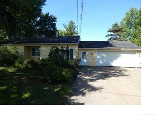 7294 Gerald Dr, Hamburg, NY 14075