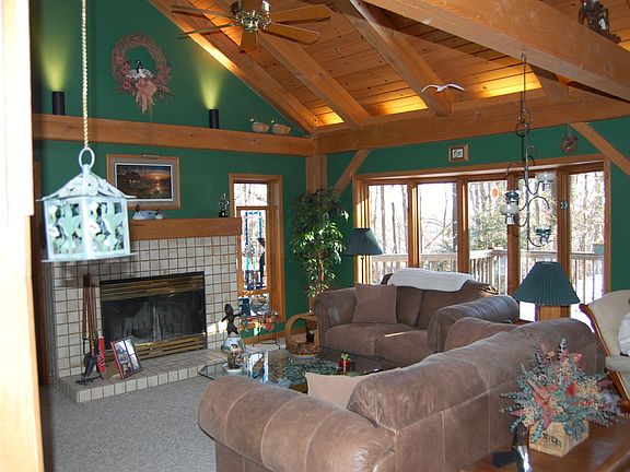 Great Room W/ fire place #1