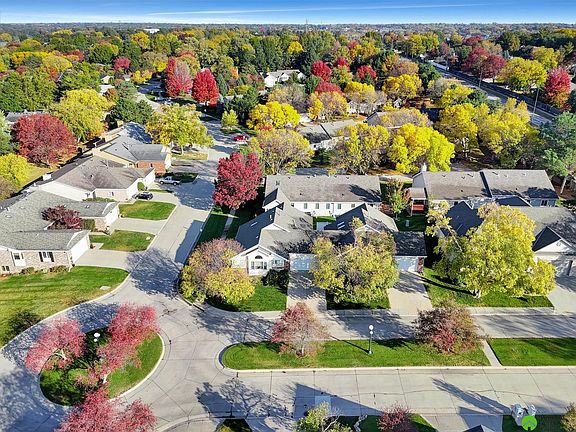 5th image of 6900 Forest Lake Blvd