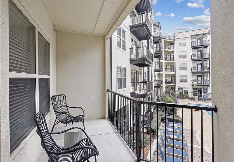 Porter Westside — Photo 11