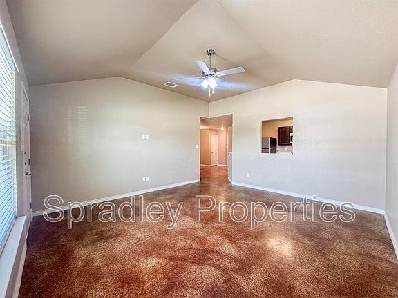 2nd image of 1009B San Saba Ct