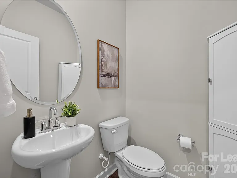 314 Hyssop Ct #109 — Photo 18