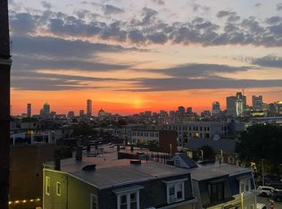 568 E Broadway #3, Boston, MA 02127