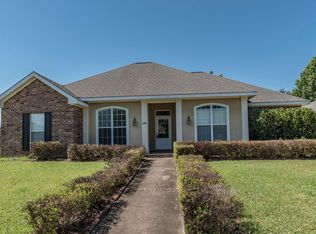 101 Twisted Oak Cir, Lafayette, LA 70508