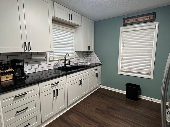 4th image of 6508 Seward St