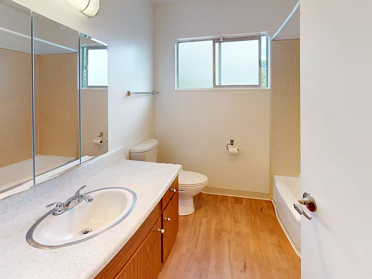 225 Nova Albion Way #28 — Photo 9