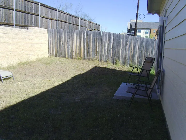 7807 Liberty Is — Photo 36