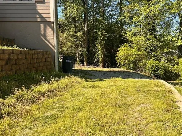 7027 Grinder Dr, Austell, GA 30168