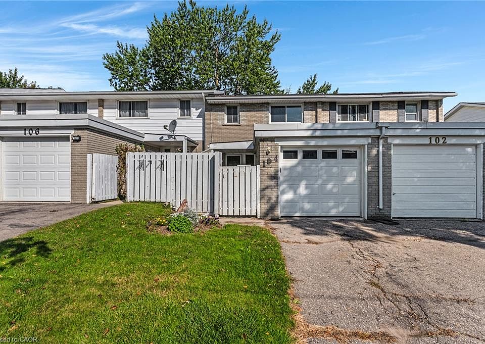 1st image of 104 Ralgreen Cres