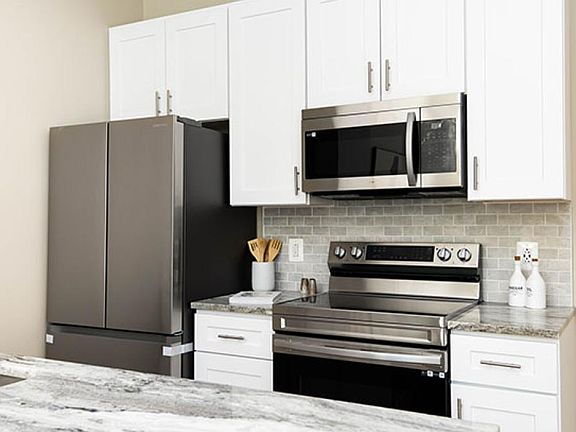 5th image of 139 N 23rd St #121