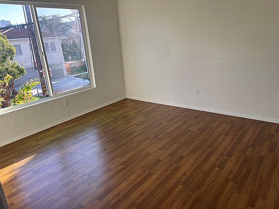 3rd image of 4505 W 5th St APT 15