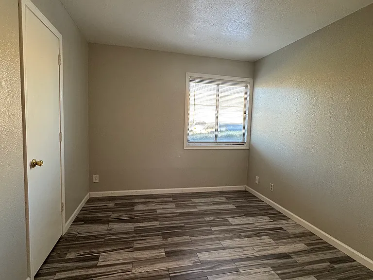 1101 Ramirez St #1 — Photo 10