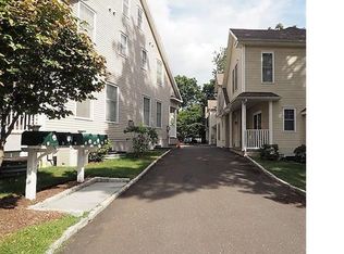 103 Rock Spring Rd APT 6, Stamford, CT 06906