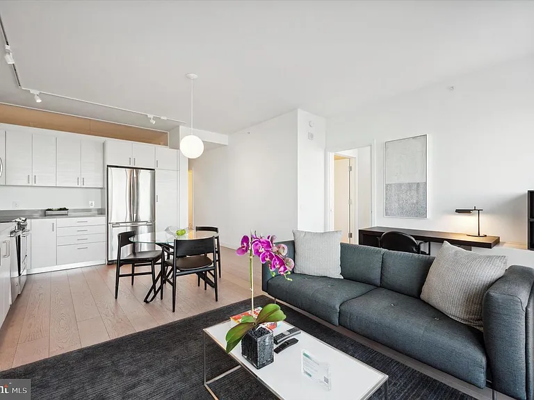 2930 Walnut St #3723 — Photo 2