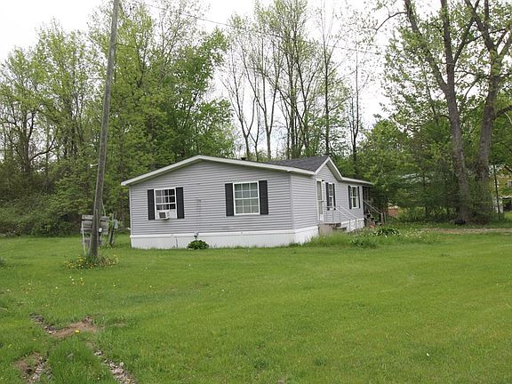 2nd image of 7 Lilac Ave