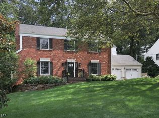 22 Ridge Dr, Berkeley Heights, NJ 07922