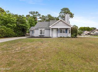 600 Silver Grass Ct, Wilmington, NC 28405