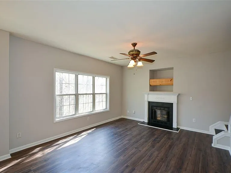 3063 Grace Ct — Photo 19