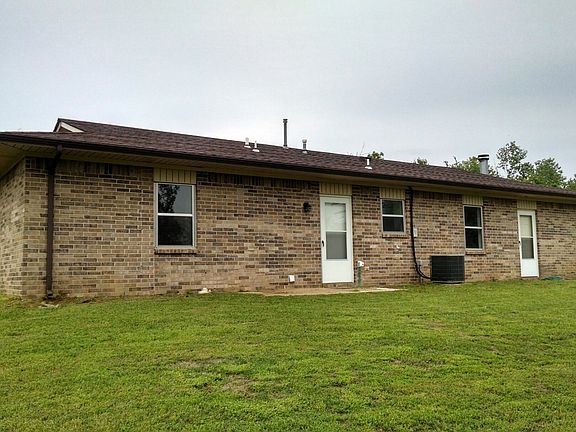 5th image of 515 Hunter Ave