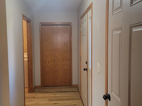 4th image of 7251 Dorchester Ct