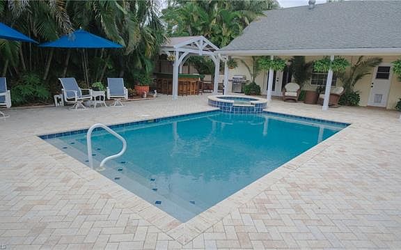 5th image of 1322 Caloosa Vista Rd